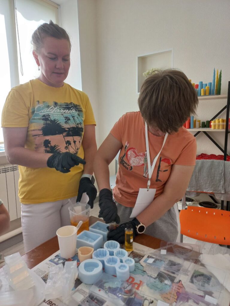 ТРУДОВЫЕ ПРОБЫ В "КАЛЕЙДОСКОПЕ"