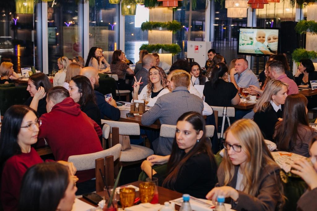 БЛАГОТВОРИТЕЛЬНЫЙ КВИЗ СОБРАЛ 600 ТЫСЯЧ ДЛЯ МАРКА ЗАХАРОВА