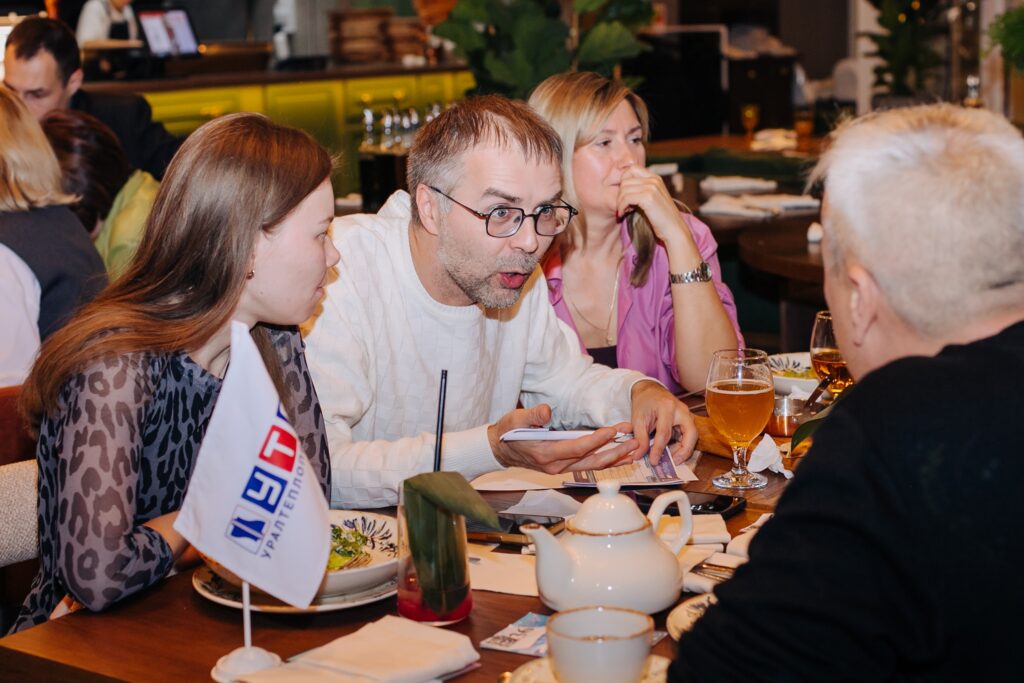 БЛАГОТВОРИТЕЛЬНЫЙ КВИЗ СОБРАЛ 600 ТЫСЯЧ ДЛЯ МАРКА ЗАХАРОВА