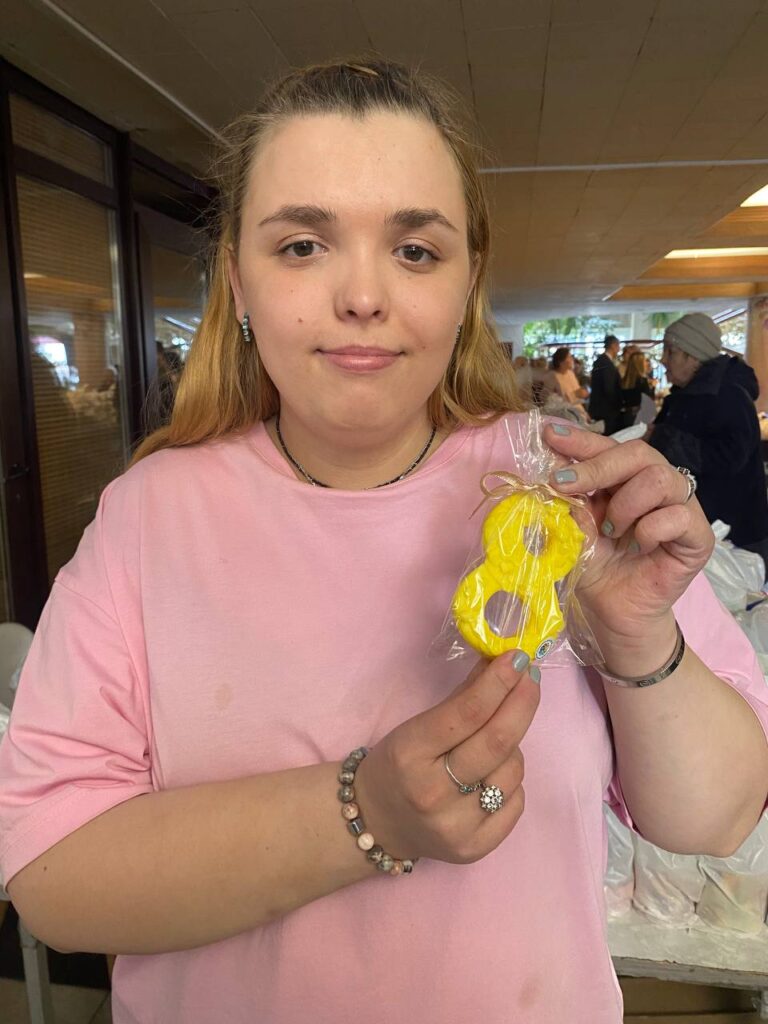 КРЕАТИВ БЕЗ БАРЬЕРОВ - К 8 МАРТА